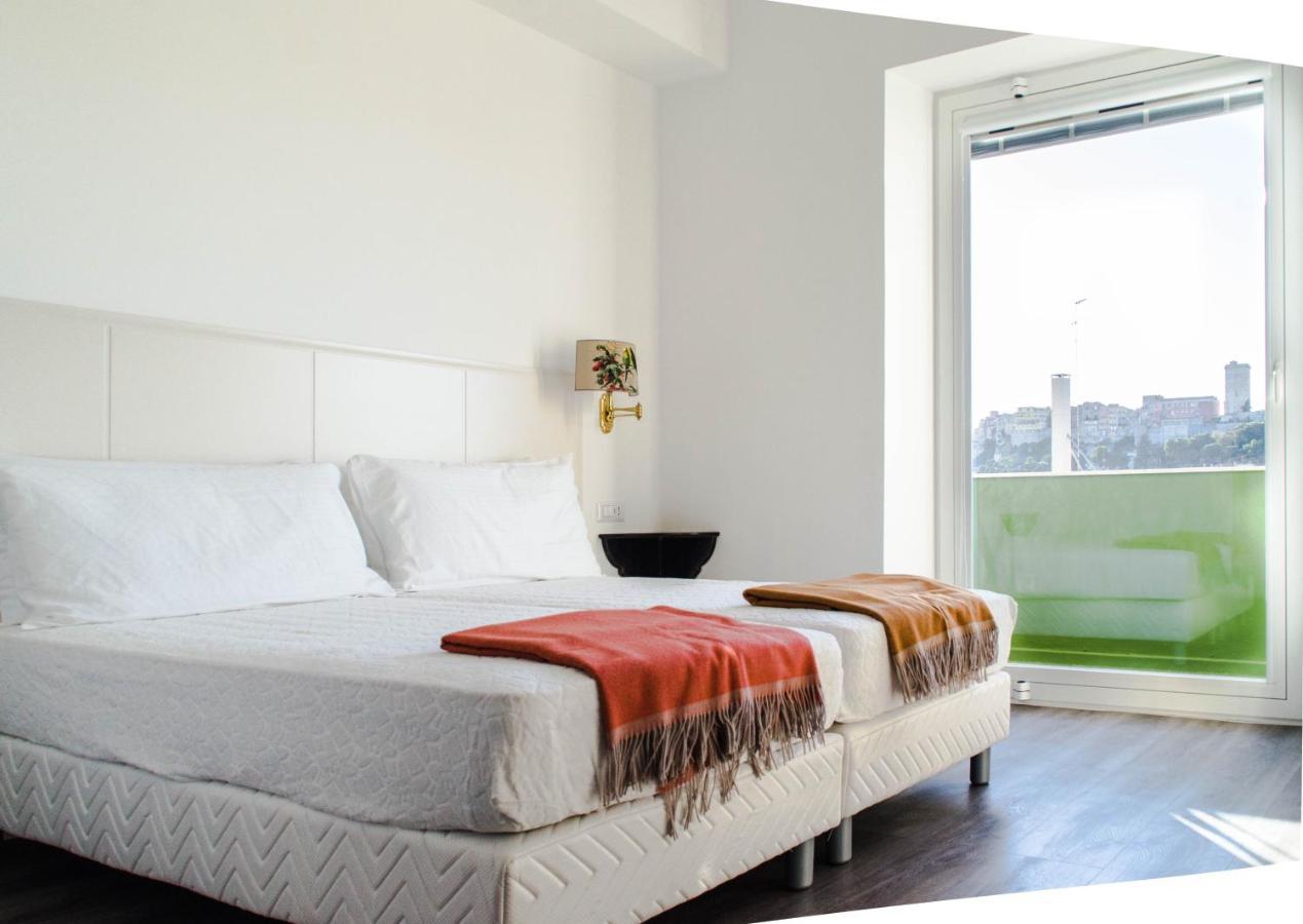 Eleventh Floor Suites Cagliari Kültér fotó